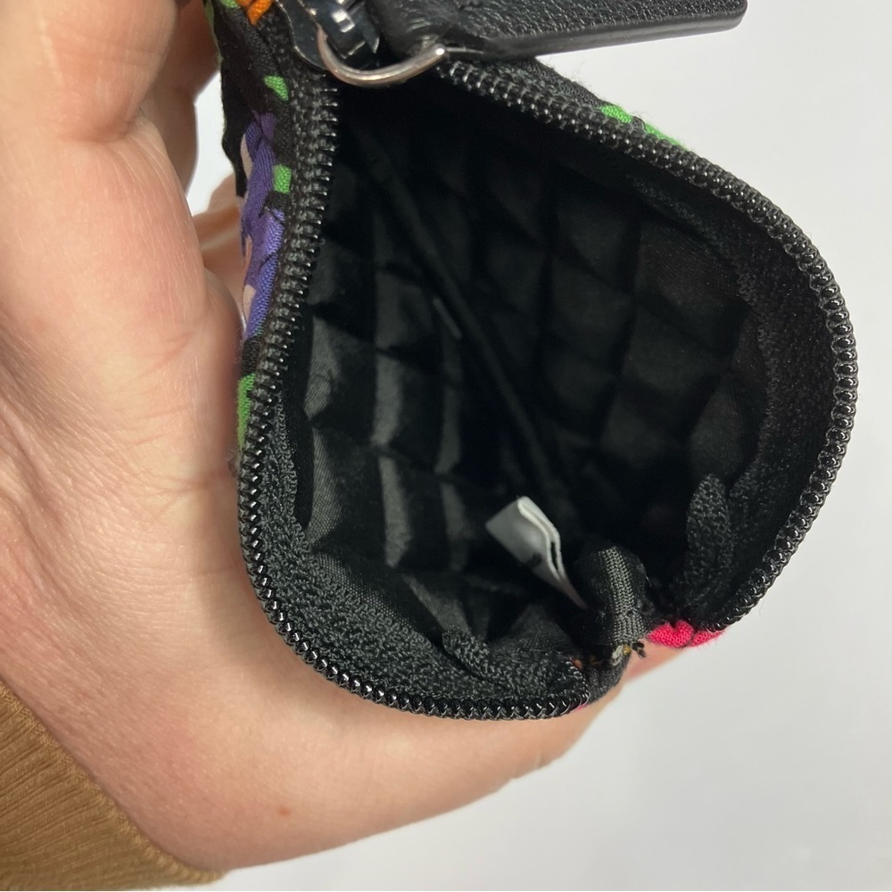 Vera Bradley Field Cotton printβ small coin purse - Picture 4 of 5